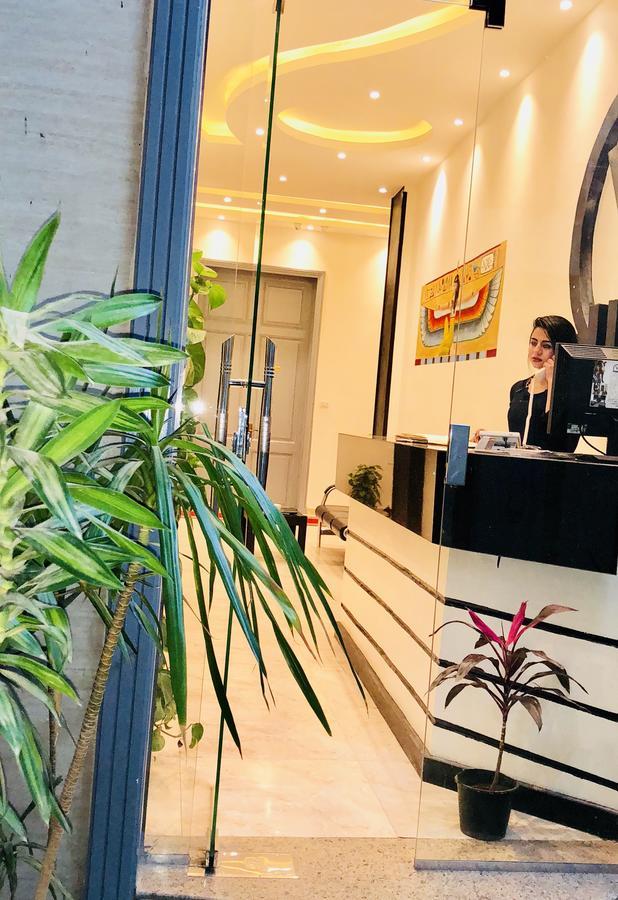 Valencia Hotel Kairo Bagian luar foto